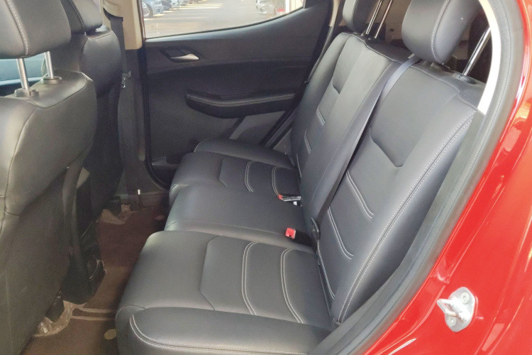 比亚迪 元新能源 2019款 EV535 智联领潮型中控内饰7004