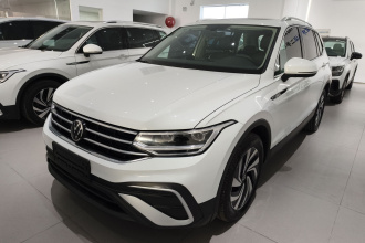 大众 途观L 2024款 300TSI 自动两驱智享版