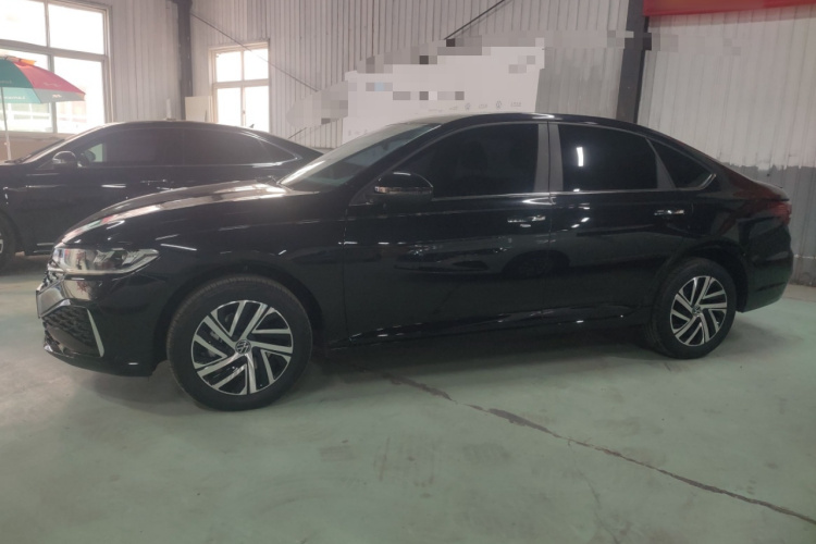 大众 朗逸 2024款 300TSI DSG星空领先版车身外观4