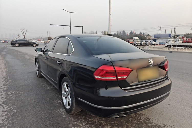 大众 帕萨特 2013款 2.0TSI DSG至尊版车身外观6003