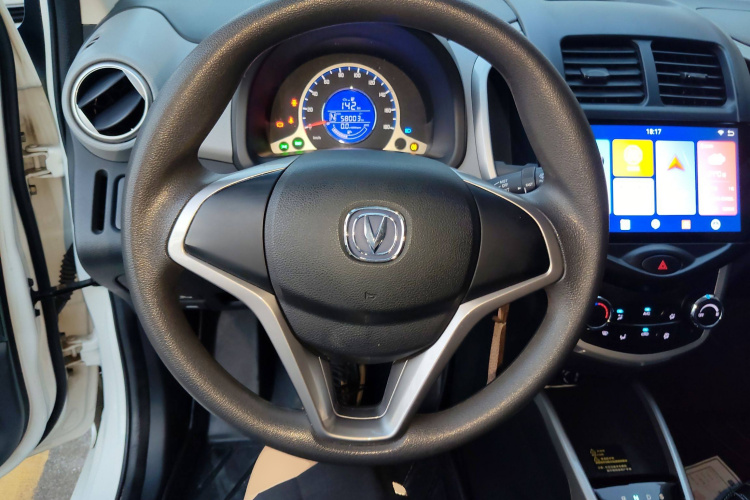 长安欧尚 奔奔E-Star 2020款 心悦版 磷酸铁锂（31.18kWh）局部细节13