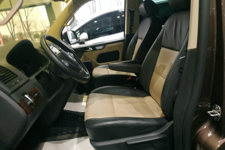 大众 迈特威 2014款 2.0TSI 四驱行政版中控内饰19