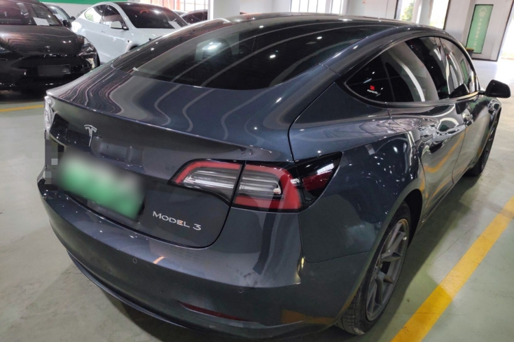 特斯拉 Model 3 2022款 后轮驱动版车身外观6005