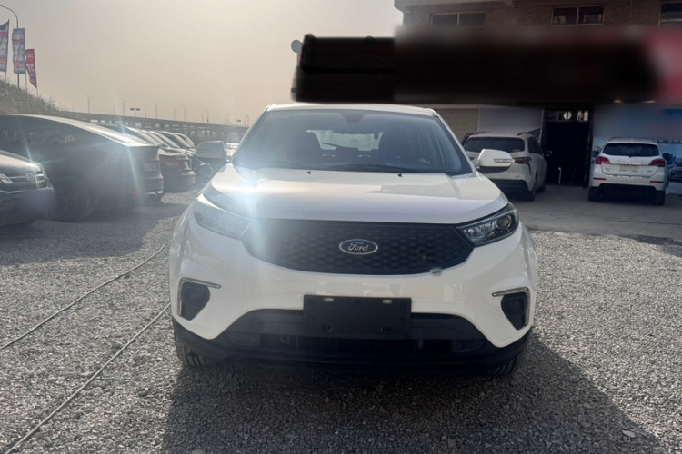 福特 领界 2019款 EcoBoost 145 CVT精领型 国VI车身外观6002