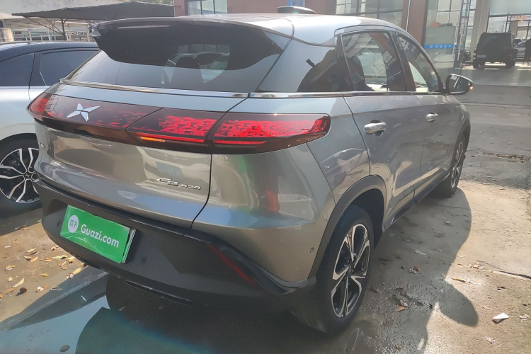 小鹏G3 2020款 520 尊享版车身外观6005