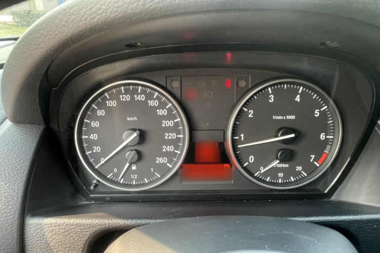 宝马X1 2015款 sDrive18i 时尚晋级版局部细节14