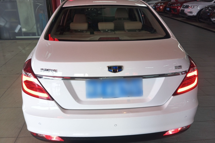 吉利汽车 帝豪 2017款 三厢百万款 1.5L CVT豪华型车身外观6