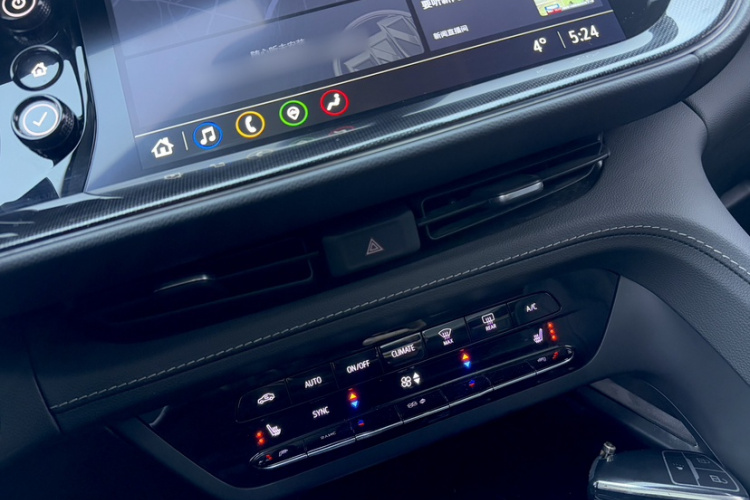 别克 2022款 改款 昂科威S 552T 两驱豪华型局部细节16