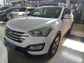 现代 胜达 2015款 2.0T 自动两驱智能型 5座