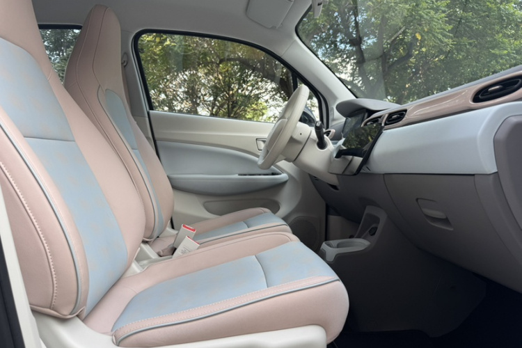 零跑汽车 零跑T03 2024款 310舒享版中控内饰7014