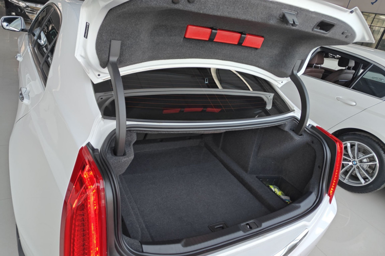 凯迪拉克ATS-L 2017款 28T 时尚型机舱底盘23