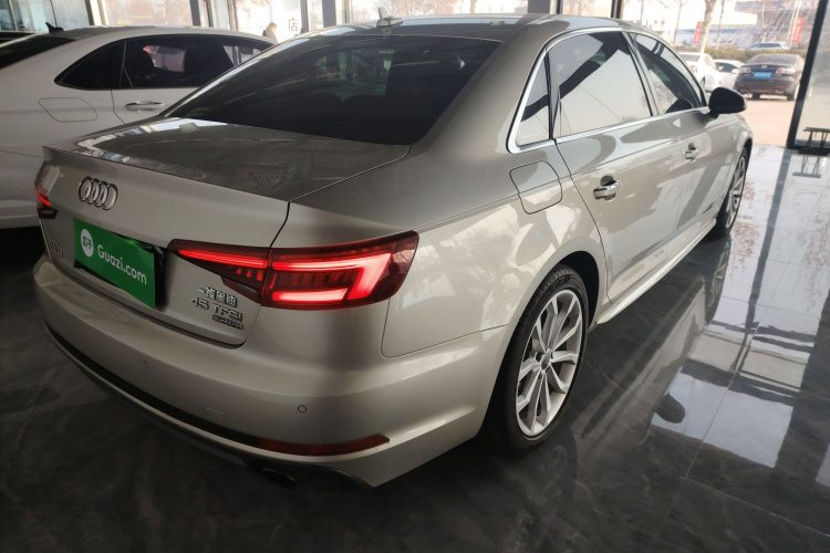 奥迪A4L 2018款 30周年年型 40 TFSI 时尚型车身外观6005