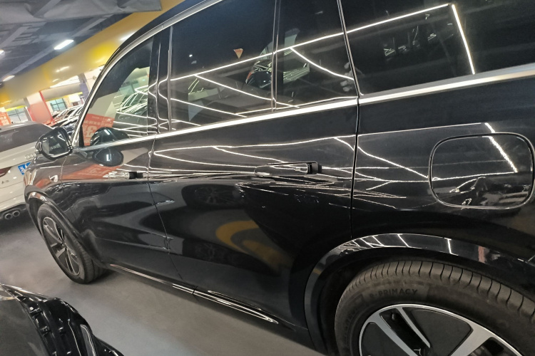 理想汽车 理想L8 2024款 Pro车身外观4