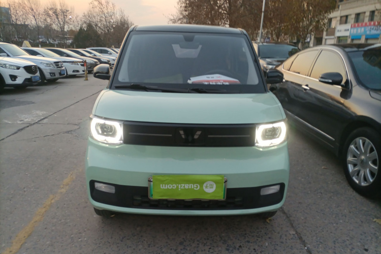 五菱汽车 宏光MINIEV 2022款 悦享款 磷酸铁锂车身外观6001