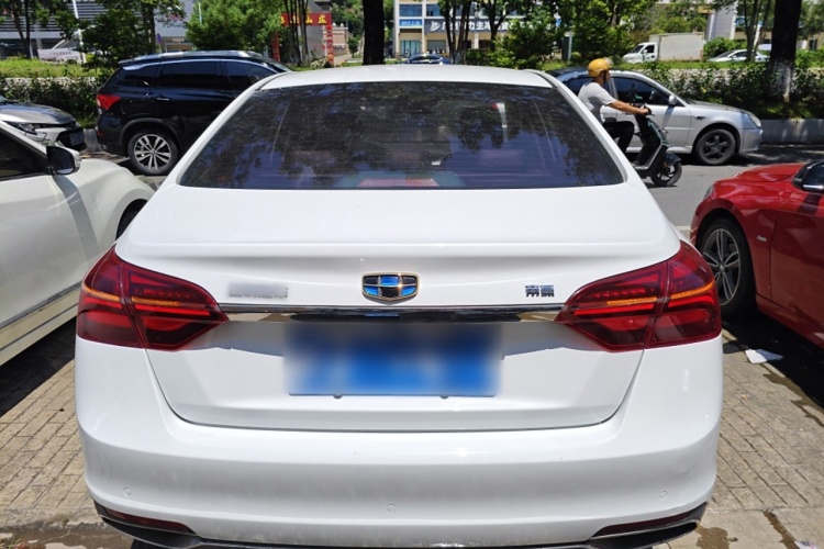 吉利汽车 帝豪 2018款 1.5L CVT向上互联版车身外观6004