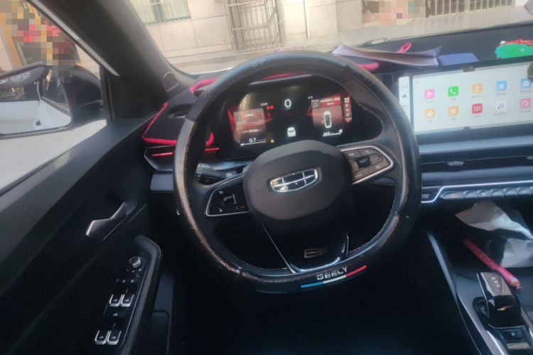 吉利汽车 2022款 缤瑞COOL 1.5T DCT电掣版中控内饰13