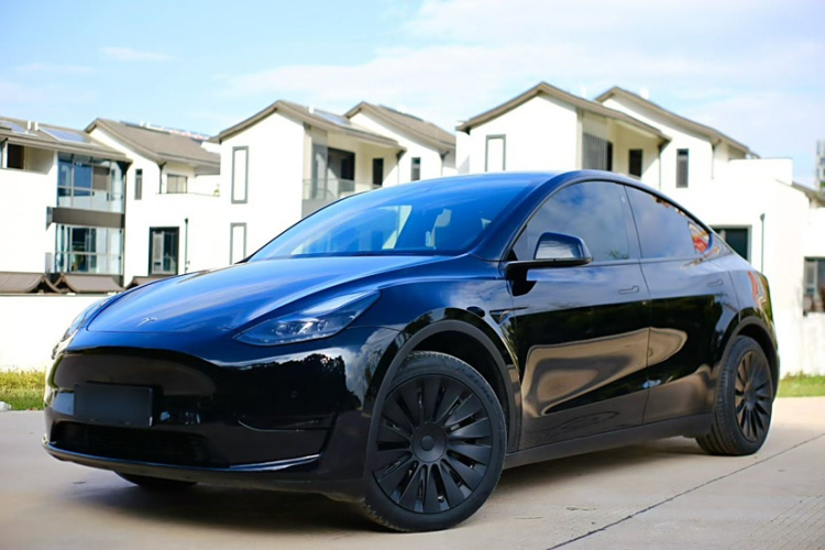 特斯拉 Model Y 2022款 改款 后轮驱动版车身外观6003
