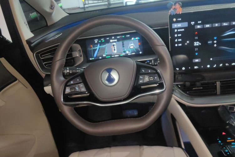 腾势D9 2024款 DM-i 980 四驱旗舰型局部细节13