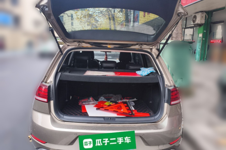 大众 高尔夫 2019款 200TSI DSG舒适进取版 国VI局部细节23
