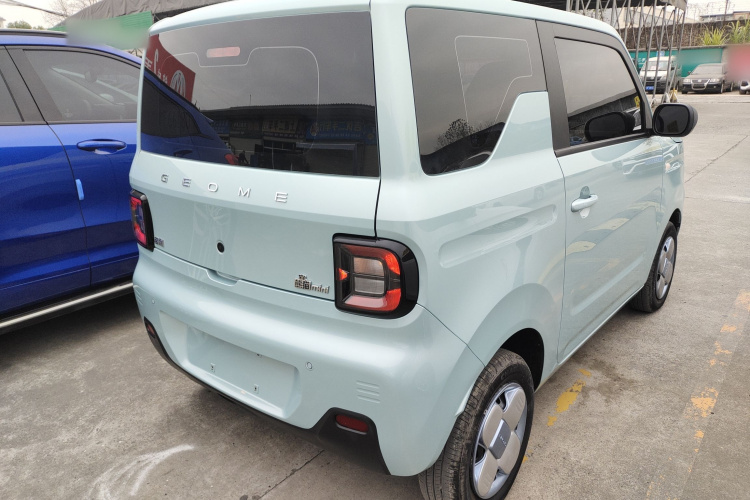 吉利银河 2023款 熊猫mini 200km 耐力熊车身外观6005