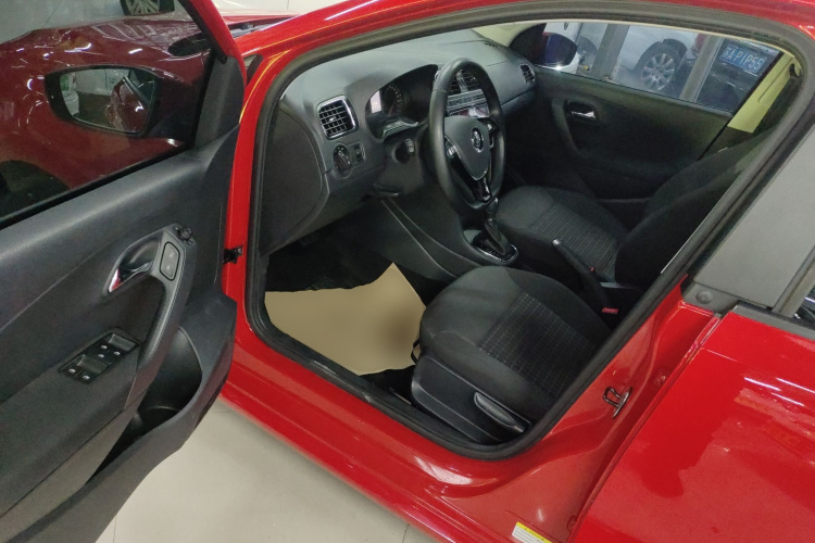 大众 Polo 2018款 1.5L 自动安享型中控内饰20