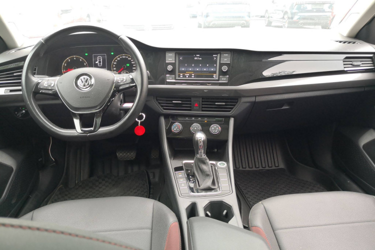 大众 宝来 2020款 1.5L 自动舒适型中控内饰7002