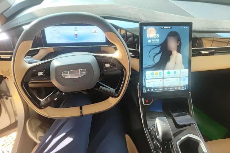 吉利汽车 博越L 2023款 1.5TD DCT尊贵型中控内饰12