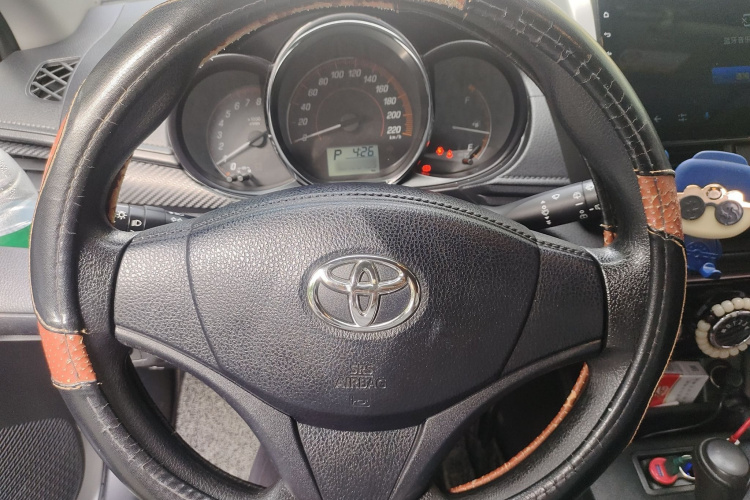 丰田 YARiS L 致炫 2020款 致炫X 1.5L CVT领先版局部细节13