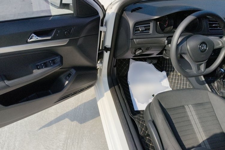 大众 2019款 朗逸启航 1.5L 自动风尚版 国VI中控内饰7003