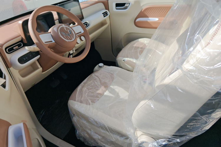 五菱汽车 宏光MINIEV 2024款 第三代 215km 青春版中控内饰20