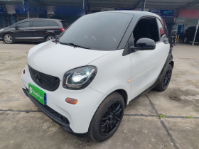smart fortwo 2015款 1.0L 52千瓦硬顶灵动版