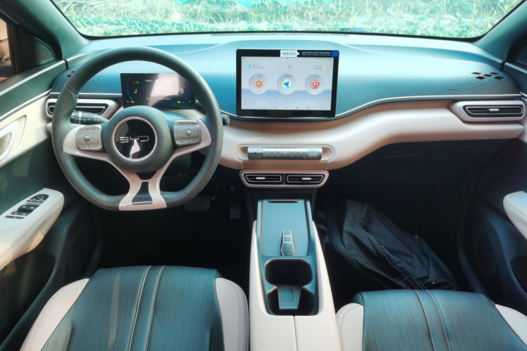 比亚迪 海鸥 2025款 305km 活力版中控内饰7002