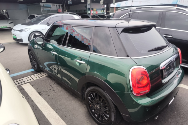 MINI 2016款 1.5T COOPER 五门版车身外观6002