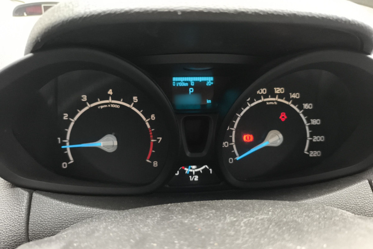 福特 翼搏 2013款 1.5L 自动风尚型局部细节14