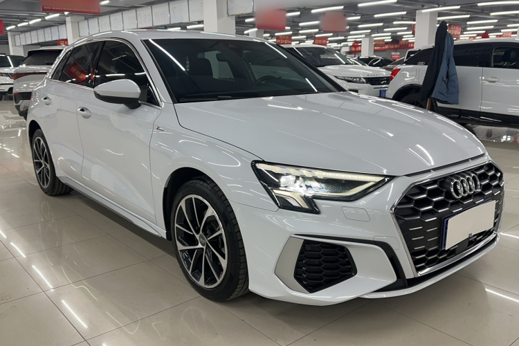 奥迪A3 2021款 Sportback 35 TFSI 进取运动型车身外观6002