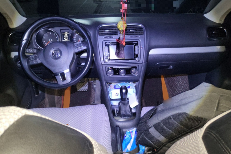 大众 高尔夫 2012款 1.4TSI 蓝驱版中控内饰7002