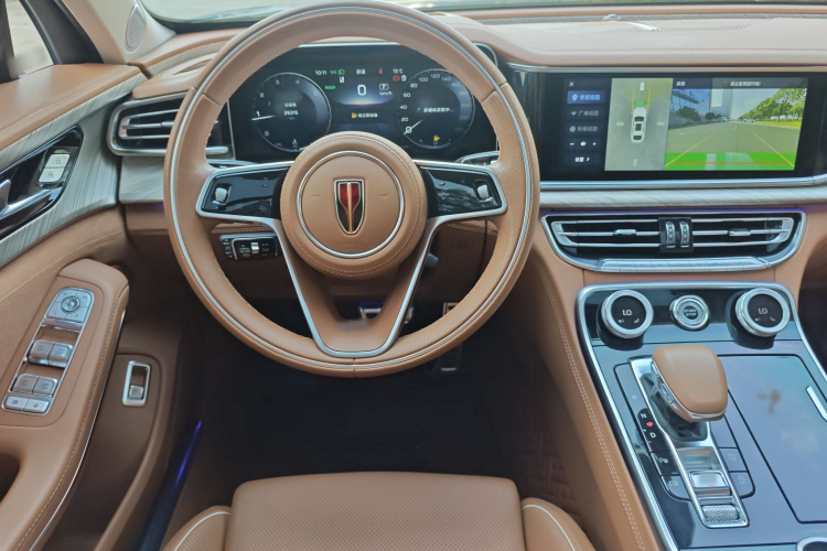 红旗H9 2020款 2.0T 智联旗畅版中控内饰7008