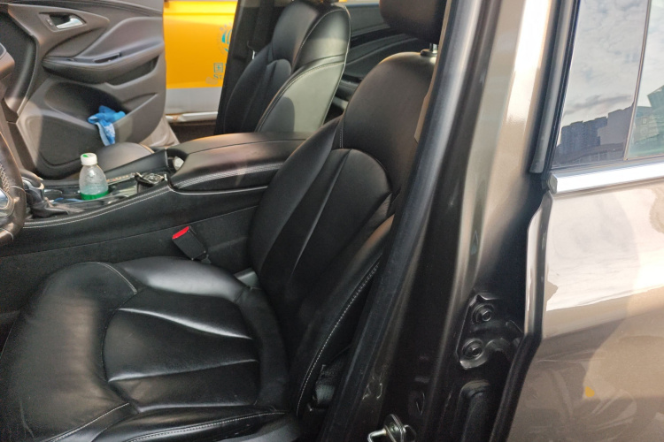 别克 昂科威 2015款 20T 两驱精英型中控内饰19