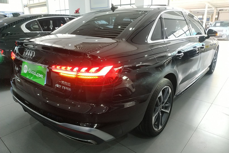 奥迪A4L 2022款 40 TFSI 时尚动感型车身外观6005