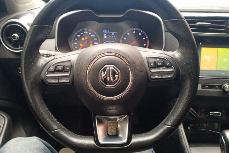 名爵ZS 2017款 1.5L 自动豪华版中控内饰13