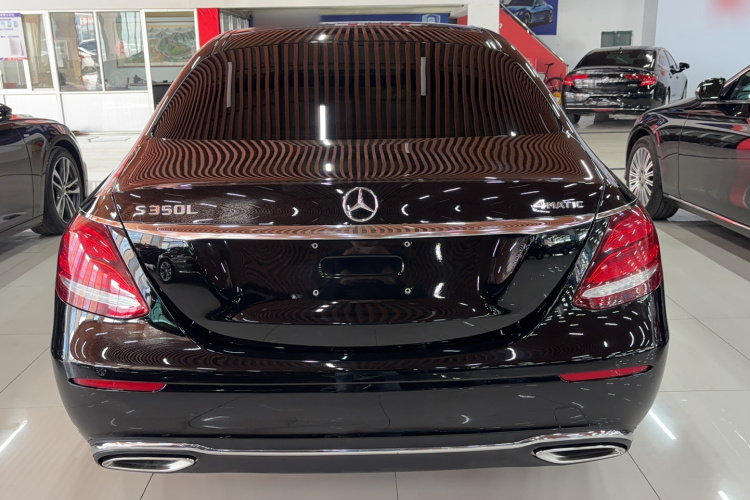 奔驰E级 2017款 E 300 L 豪华型车身外观6004