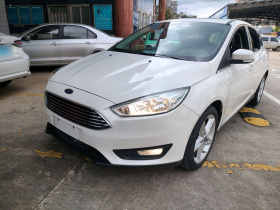 福特 福克斯 2020款 两厢经典 1.5L 自动风尚型