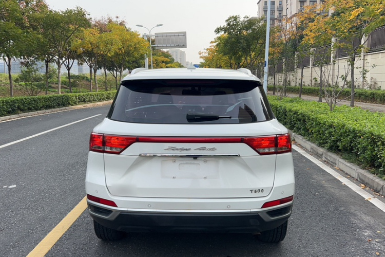 众泰T500 2018款 1.5T 自动尊享型车身外观6005