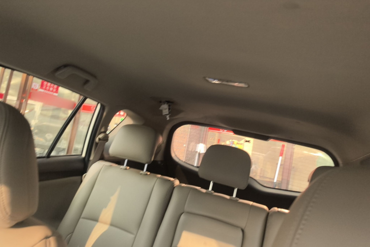 丰田 逸致 2015款 180E CVT跨界版局部细节22