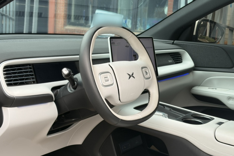 小鹏G6 2023款 580 长续航 Pro局部细节13