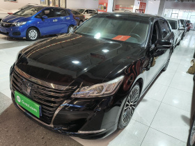 丰田 皇冠 2018款 2.0T 运动版