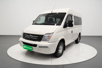 上汽大通MAXUS 新途V80 2021款 2.0T AMT经典傲运通短轴中顶5/6座