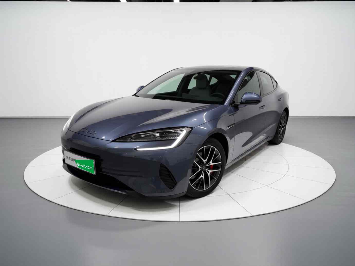 比亚迪 海豹 2024款 荣耀版 DM-i 1.5L 121km 豪华型(2)