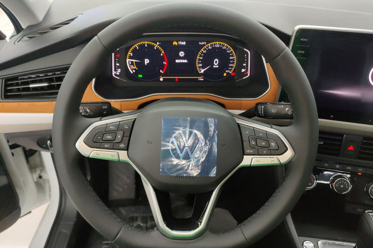 大众 宝来 2025款 200TSI DSG悦行PRO版中控内饰13