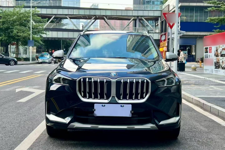 宝马X1 2023款 sDrive25Li X设计套装车身外观6002